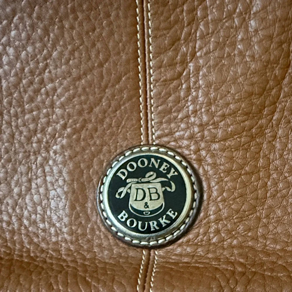 Dooney & Bourke chic brown